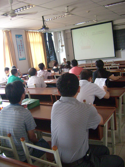 学院教师假期校内培训工作圆满结束