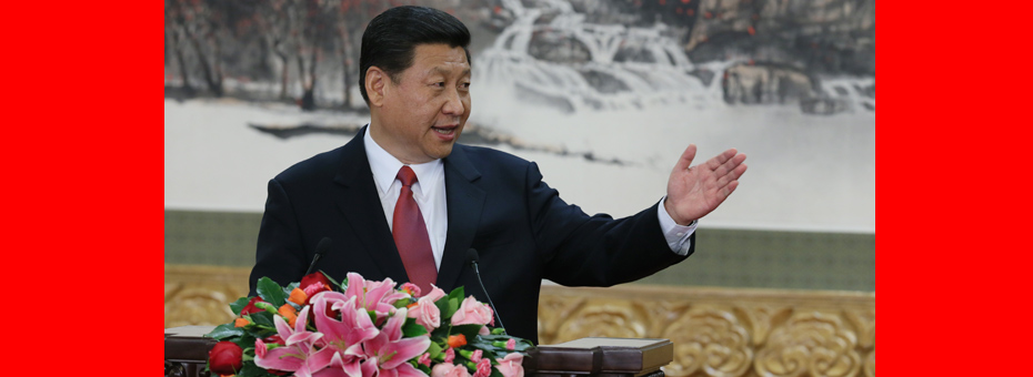 始终与人民心心相印、同甘共苦