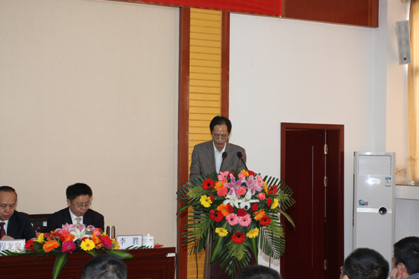 学校六届二次职代会暨2011年度表彰大会胜利召开之四
