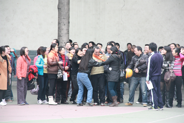 庆建校40周年，迎新年