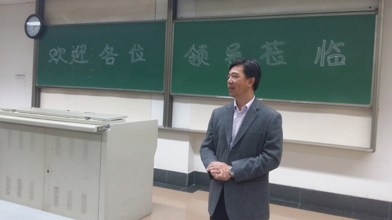 学院院长许志军看望慰问在西南交大培训的学生