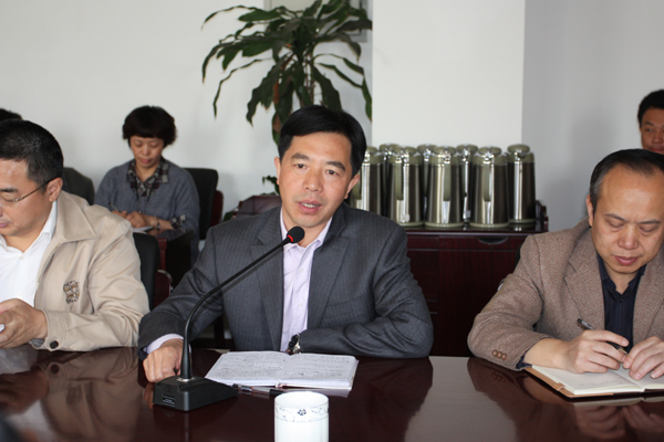 昆明工业职业技术学院到学校参观访问