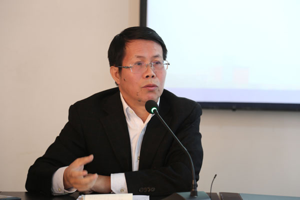 用心做事 精心育人