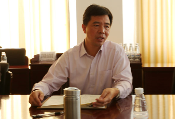 学院召开十月份干部例会