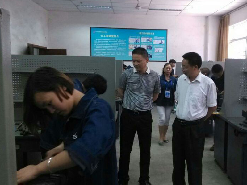 订单班毕业技能考试在我院举行