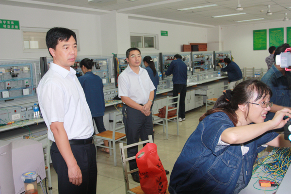 学院首届教职工技能大赛举行