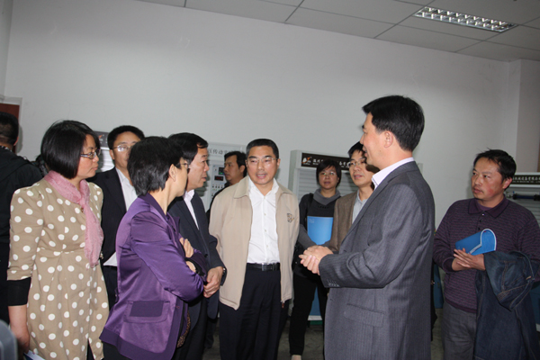 昆明工业职业技术学院到学校参观访问